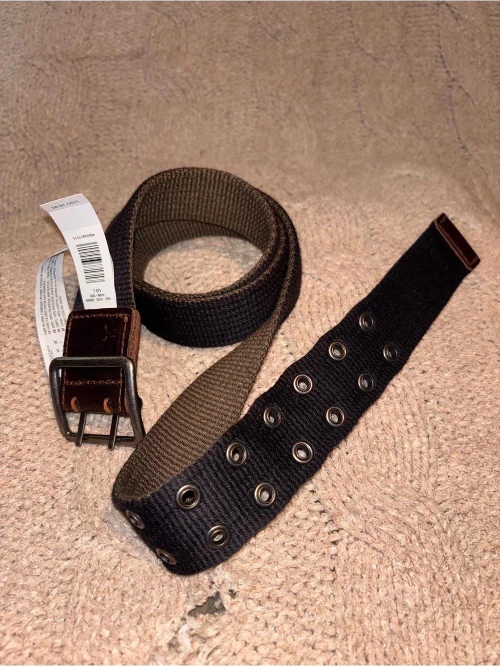 American Eagle Men’s Olive and Black Canvas Web Belt Leather Trim Size L NWT